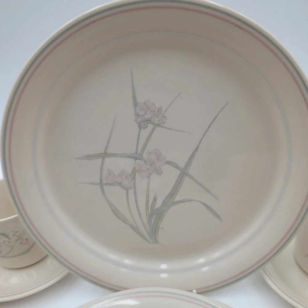 20pc Corelle Corner Stone Spring Pond Dinnerware Set Corning Pink Floral USA